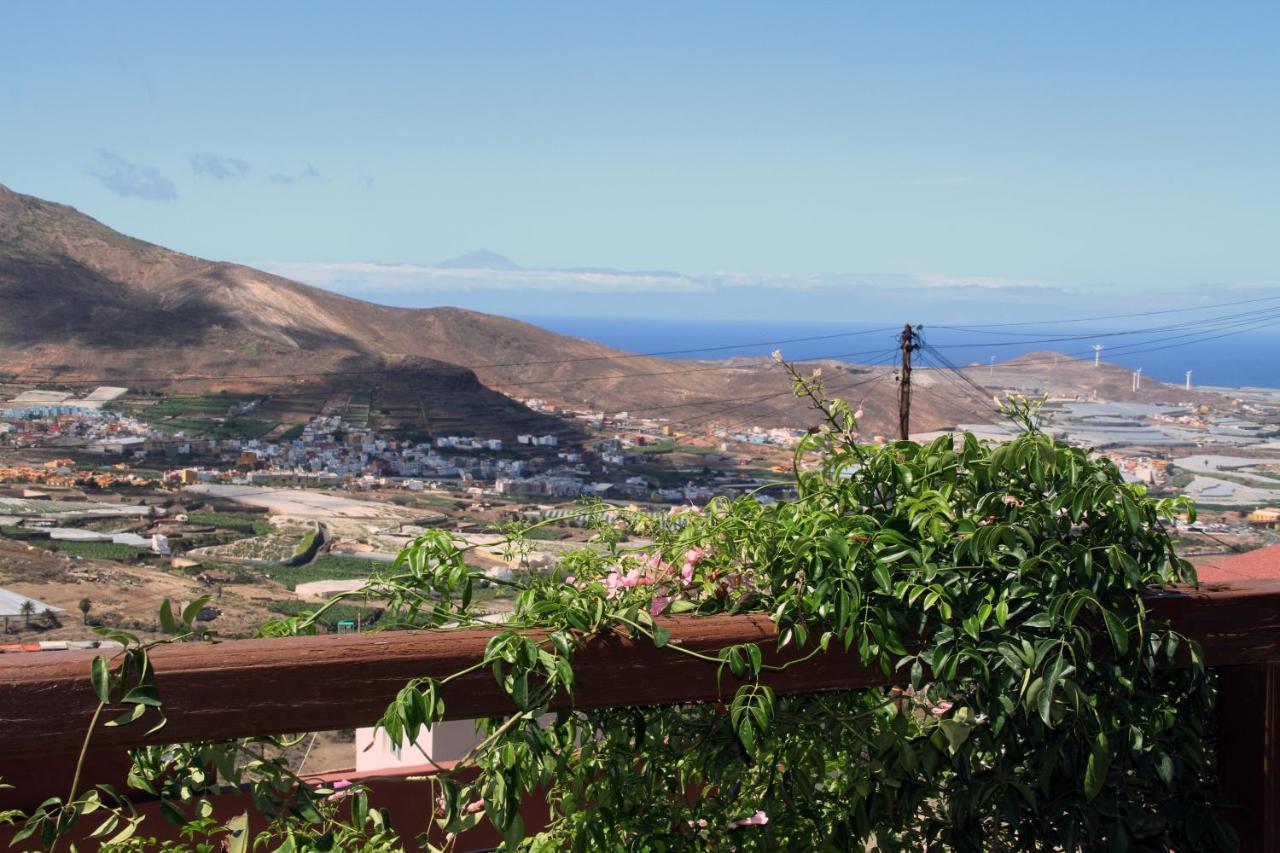 Tonono'S Village Santa Maria de Guia de Gran Canaria Luaran gambar