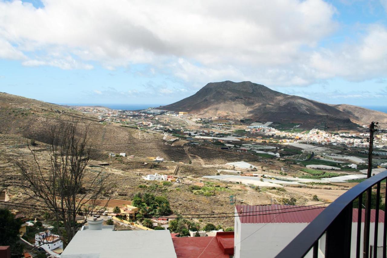 Tonono'S Village Santa Maria de Guia de Gran Canaria Luaran gambar